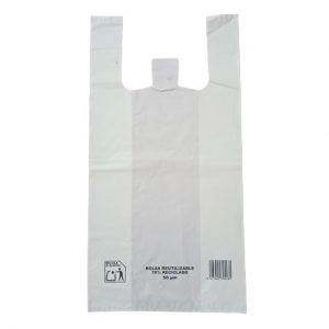 Bolsas de asa blanca elaboradas con un 50 - 70% de materiales reciclados que ayudan a conservar el medio ambiente y cumplen con la nueva normativa del gobierno.