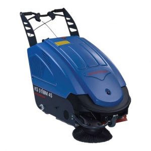 La barredora para conductor acompañante KS 51/BM 45 es una barredora manual, extremadamente robusta, con succión perfecta
