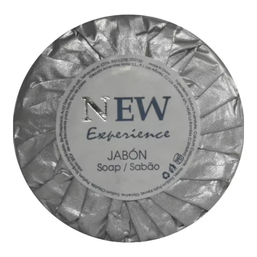 La pastilla de jabón de manzana y canela es un producto especialmente diseñado para hoteles y alojamientos que buscan ofrecer a sus huéspedes una experiencia única y memorable.