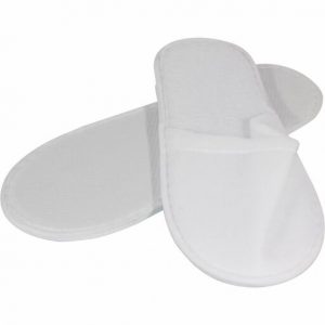 Zapatillas Cerradas de Felpa Blanca – Caja de 200 Unidades
Zapatillas de cortesía especialmente diseñadas para hoteles, spas, centros de estética y bienestar.